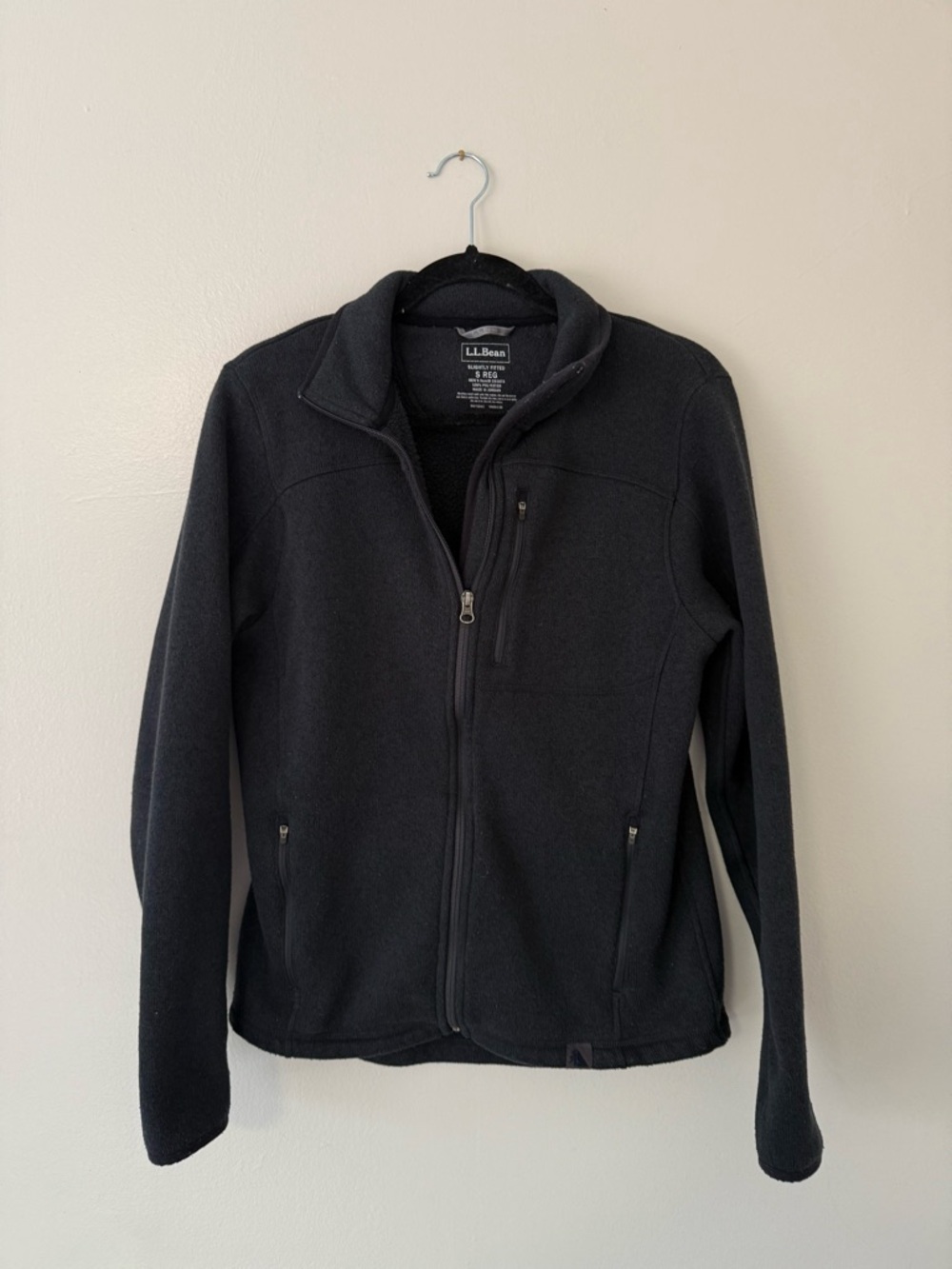 L.L. Bean Black Men's Zipped Fleece Jacket Size Small Regular Outdoors Granola